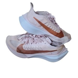 Nike Womens Zoom Gravity Echo Pink Sneakers SZ 9